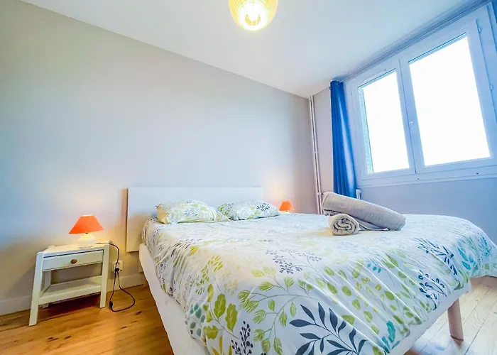 Spacieux Et Lumineux Pour 5 Personnes דירה *